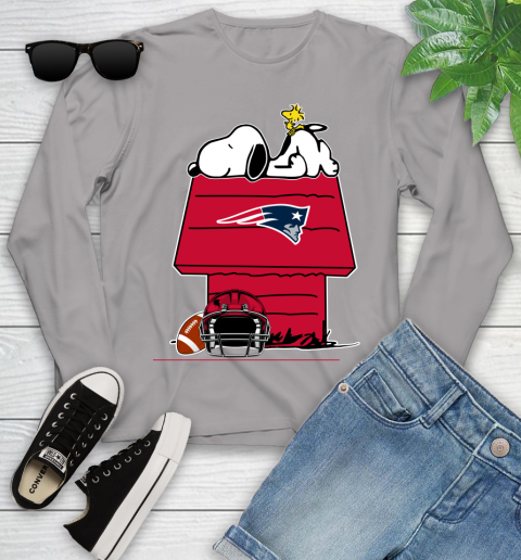 New England Patriots NFL Football Snoopy Woodstock The Peanuts Movie Youth Long Sleeve 5