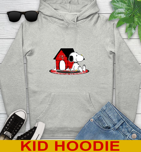 NFL Football Tampa Bay Buccaneers Snoopy The Peanuts Movie Shirt Youth Hoodie