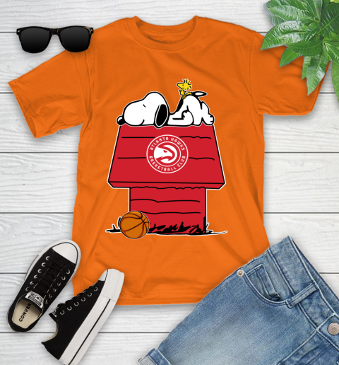 Atlanta Hawks NBA Basketball Snoopy Woodstock The Peanuts Movie Youth T-Shirt 7