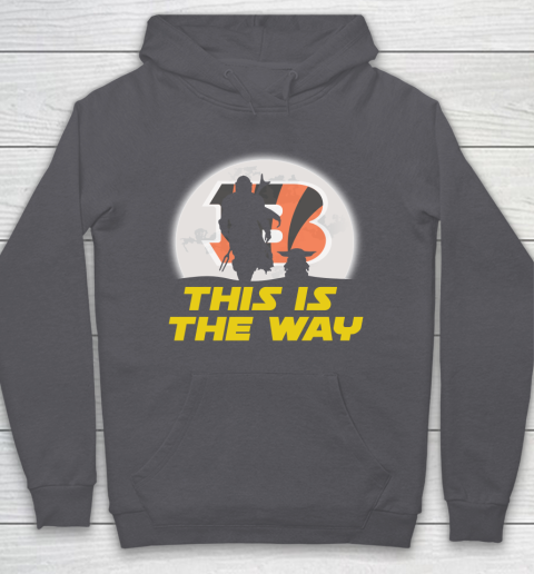 Cincinnati Bengals NFL Football Star Wars Yoda And Mandalorian This Is The Way Hoodie 4