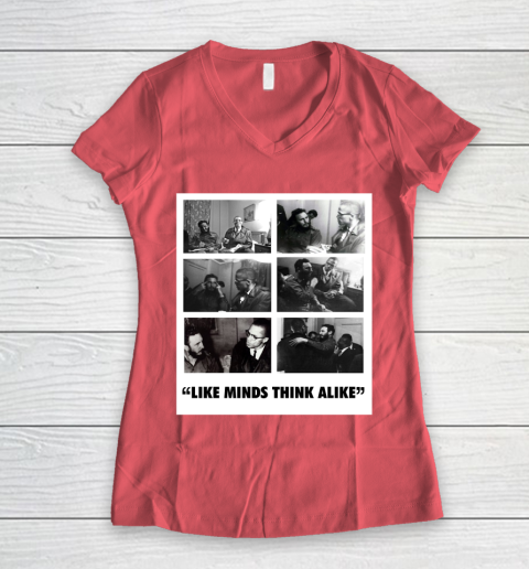 Colin kaepernick t shirt women's shop
