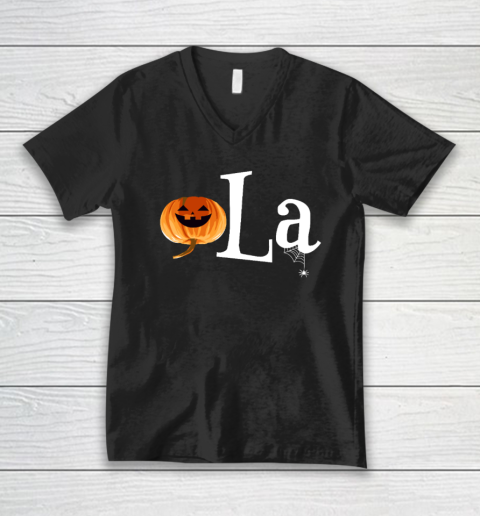Comma La Funny Kamala Harris Halloween Pumpkin V-Neck T-Shirt