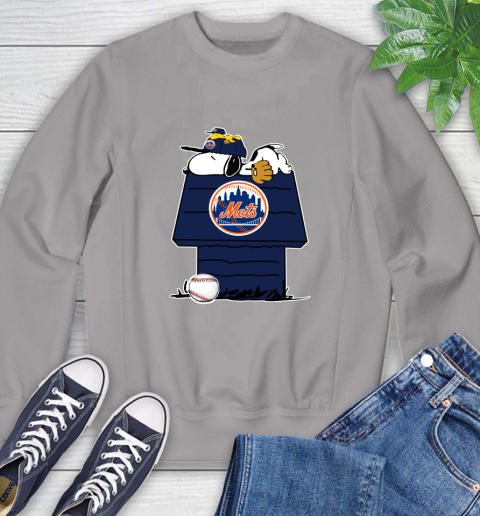 MLB New York Mets Snoopy Woodstock The Peanuts Movie Baseball T Shirt Sweatshirt 5