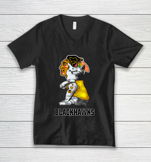 NHL My Cat Loves Chicago Blackhawks Hockey V-Neck T-Shirt