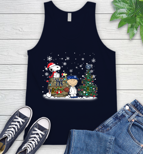 MLB New York Yankees Snoopy Charlie Brown Christmas Baseball Commissioner's Trophy Tank Top 2