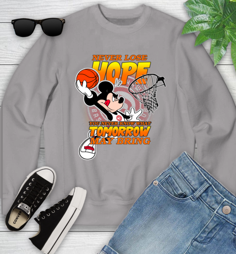 Atlanta Hawks NBA Basketball Mickey Disney Never Lose Hope Youth Sweatshirt 3