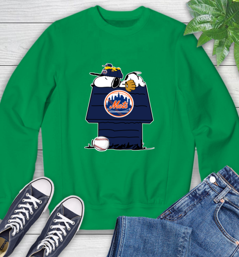 MLB New York Mets Snoopy Woodstock The Peanuts Movie Baseball T Shirt Sweatshirt 6