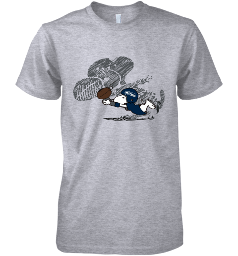 Seattle Seahawks Snoopy Plays The Football Game Premium Men's T-Shirt