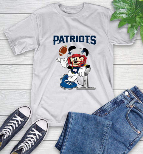 NFL New England Patriots Mickey Mouse Disney Super Bowl Football T Shirt T-Shirt 12