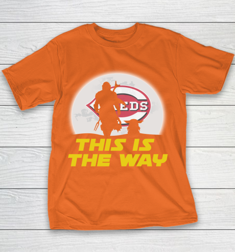Cincinnati Reds MLB Baseball Star Wars Yoda And Mandalorian This Is The Way Youth T-Shirt 4