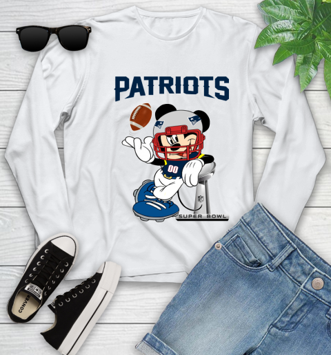 NFL New England Patriots Mickey Mouse Disney Super Bowl Football T Shirt Youth Long Sleeve