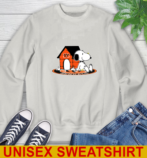 NFL Football Cincinnati Bengals Snoopy The Peanuts Movie Shirt Sweatshirt 12