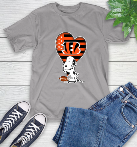 Cincinnati Bengals NFL Football The Peanuts Movie Adorable Snoopy T-Shirt 6