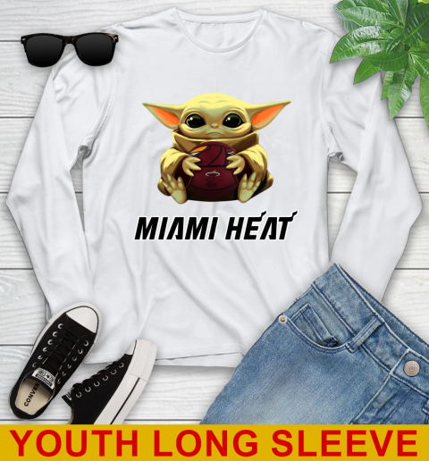 NBA Basketball Miami Heat Star Wars Baby Yoda Shirt 122