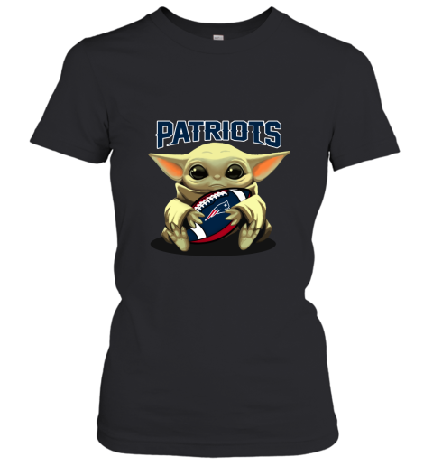 Baby Yoda Loves The New England Patriots Star Wars NFL Women's T-Shirt