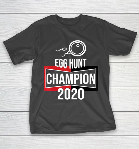 Father gift shirt Announcement Egg Hunt Champion 2020 Dad Father's Day Funny T Shirt T-Shirt
