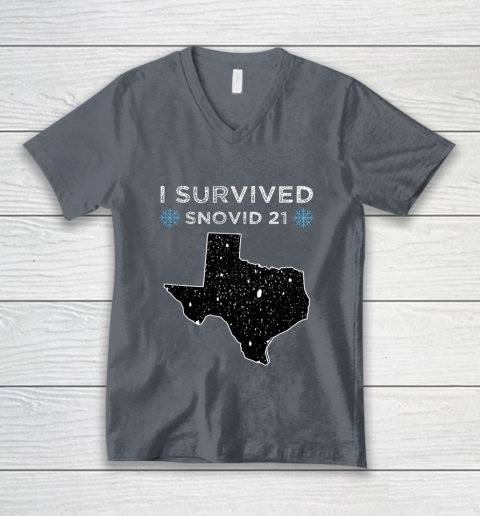 I Survived Winter Snow Storm 2021 Icy Freezing Weather V-Neck T-Shirt 4