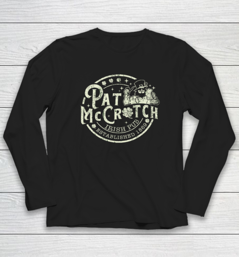 Pat McCrotch Irish Pub Leprechaun Funny St Patrick's Day Long Sleeve T-Shirt