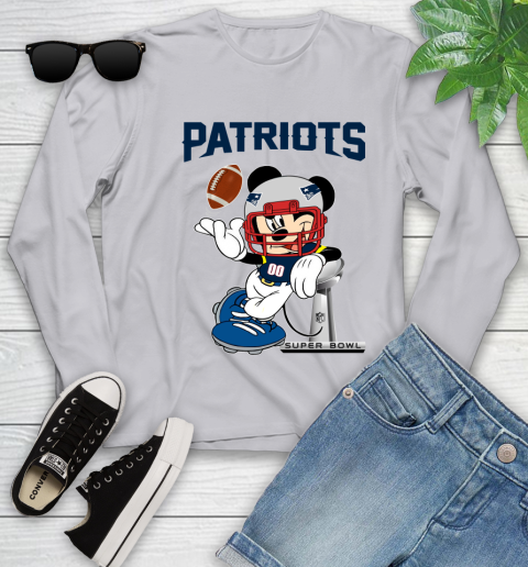 NFL New England Patriots Mickey Mouse Disney Super Bowl Football T Shirt Youth Long Sleeve 5