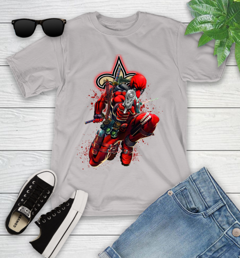 NFL Deadpool Marvel Comics Sports Football New Orleans Saints Youth T-Shirt 12