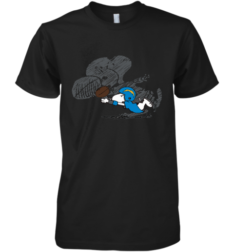 Los Angeles Chargers Snoopy Plays The Football Game Premium Men's T-Shirt