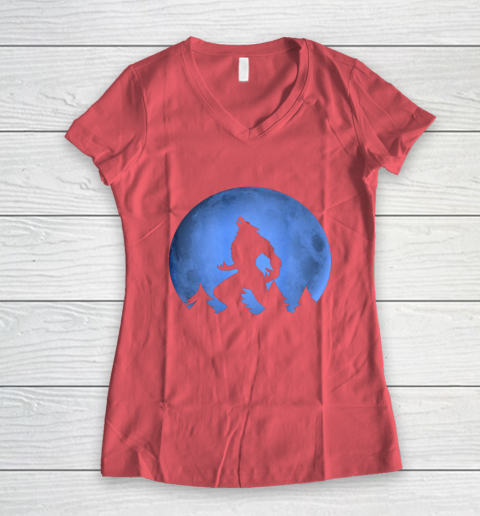 Werewolf Blue Moon wolf full moon on Halloween costume 2020 Women's V-Neck T-Shirt 4