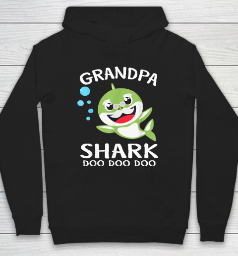 Grandpa Funny Gift Apparel  Grandpa Shark Funny Father's Day Gift Hoodie