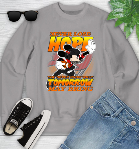 Tampa Bay Buccaneers NFL Football Mickey Disney Never Lose Hope Youth Sweatshirt 3