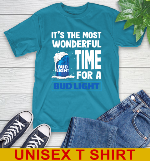I't the most wonderful time for a Bud Light beer lovers 9