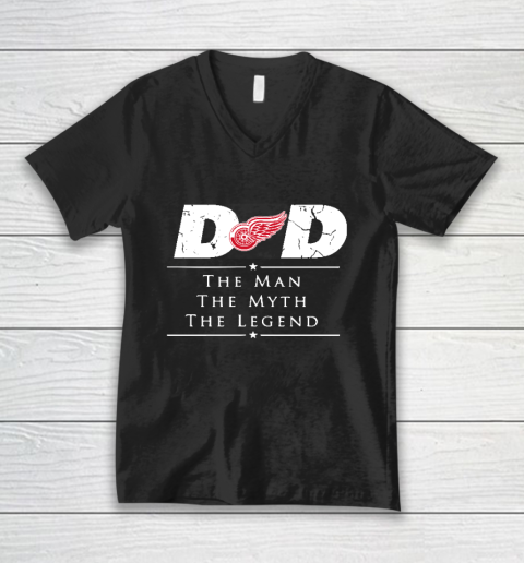 Detroit Red Wings NHL Ice Hockey Dad The Man The Myth The Legend V-Neck T-Shirt