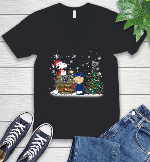 MLB Milwaukee Brewers Snoopy Charlie Brown Christmas Baseball Commissioner's Trophy V-Neck T-Shirt