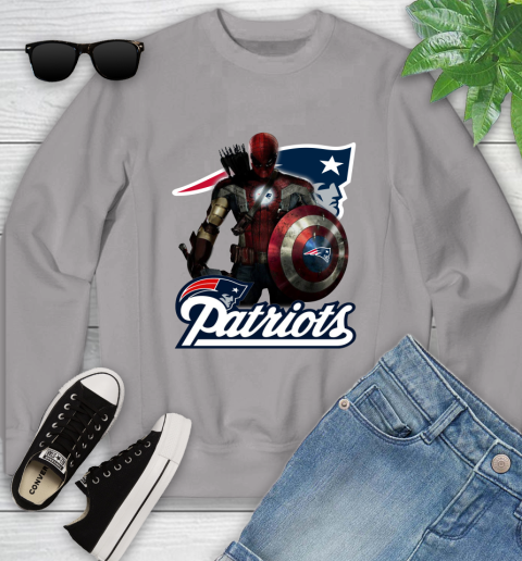 NFL Captain America Thor Spider Man Hawkeye Avengers Endgame Football New England Patriots Youth Sweatshirt 4