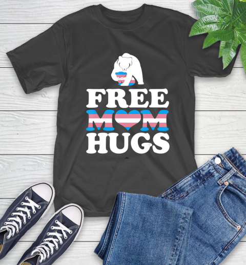 Nurse Shirt Free Mom Hugs Rainbow HEART transgender LGBT Pride Mama Bear T Shirt T-Shirt