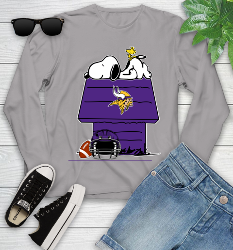 Minnesota Vikings NFL Football Snoopy Woodstock The Peanuts Movie Youth Long Sleeve 5