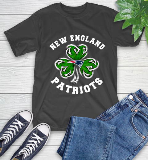 NFL New England Patriots Three Leaf Clover St Patrick's Day Football Sports T-Shirt