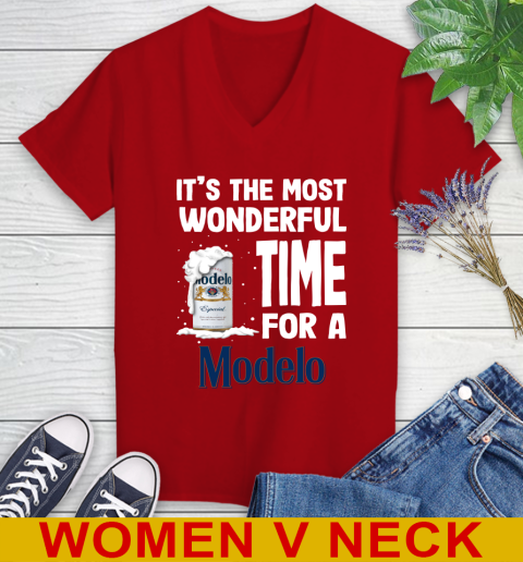 I't the most wonderful time for a Modelo Especial beer lovers 82