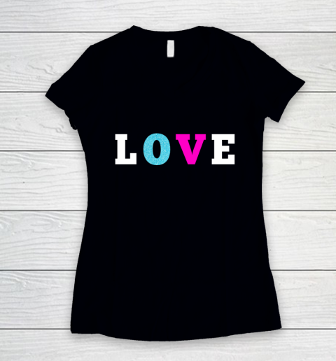 Savannah Guthrie Love Women's V-Neck T-Shirt