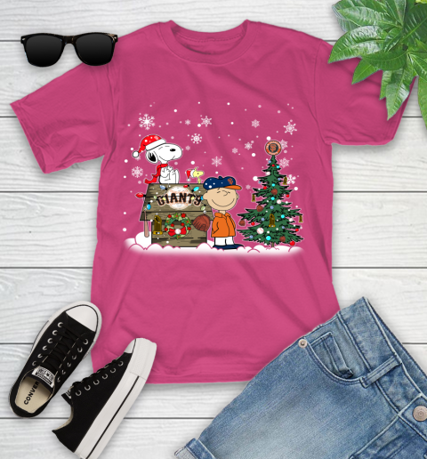 MLB San Francisco Giants Snoopy Charlie Brown Christmas Baseball Commissioner's Trophy Youth T-Shirt 11