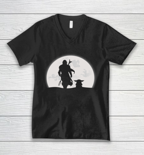 Star Wars Shirt Bounty hunter Moon V-Neck T-Shirt