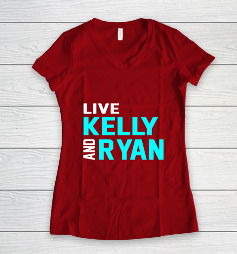 Live Kelly And Ryan Holiday Women's V-Neck T-Shirt 8