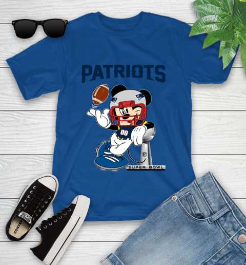 NFL New England Patriots Mickey Mouse Disney Super Bowl Football T Shirt Youth T-Shirt 9
