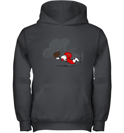 Tampa Bay Buccaneers Snoopy Plays The Football Game Youth Hoodie