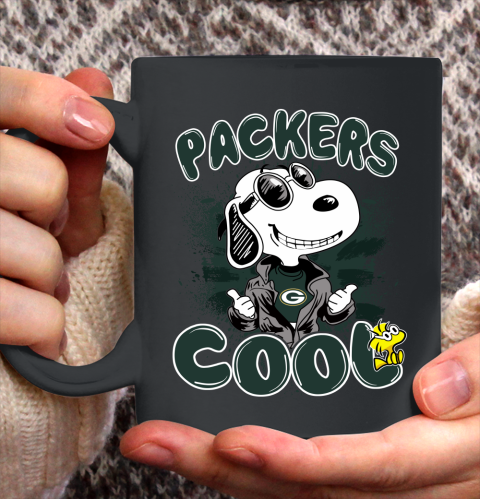 NFL Football Green Bay Packers Cool Snoopy Shirt Ceramic Mug 15oz
