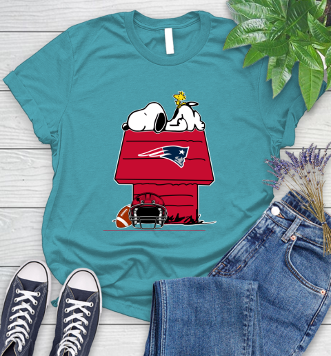 New England Patriots NFL Football Snoopy Woodstock The Peanuts Movie Women's T-Shirt 12
