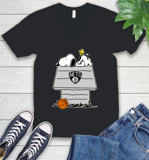 Brooklyn Nets NBA Basketball Snoopy Woodstock The Peanuts Movie V-Neck T-Shirt 2