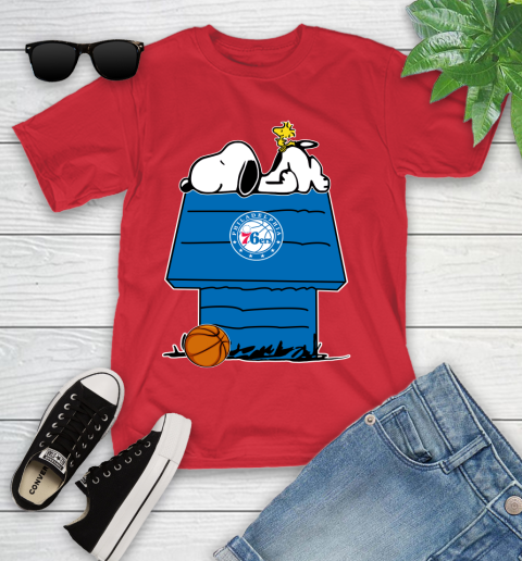 Philadelphia 76ers NBA Basketball Snoopy Woodstock The Peanuts Movie Youth T-Shirt 10