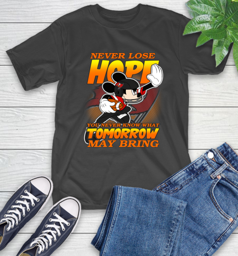 Tampa Bay Buccaneers NFL Football Mickey Disney Never Lose Hope T-Shirt