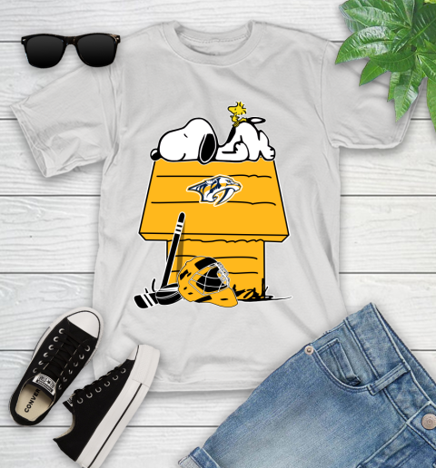 Nashville Predators NHL Hockey Snoopy Woodstock The Peanuts Movie Youth T-Shirt
