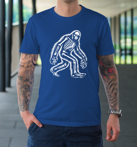 Funny Bigfoot Sasquatch Halloween Skeleton T-Shirt 7