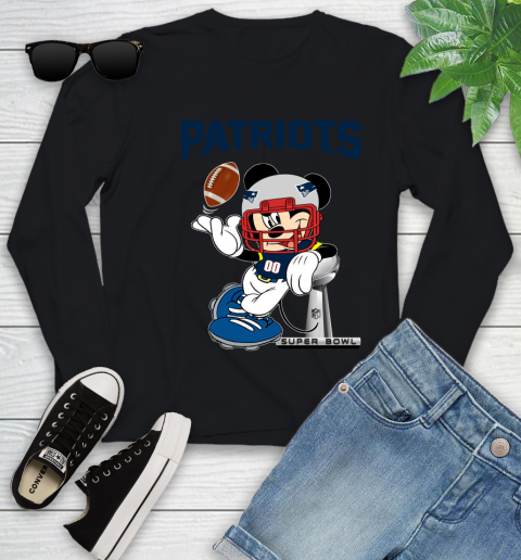 NFL New England Patriots Mickey Mouse Disney Super Bowl Football T Shirt Youth Long Sleeve 2